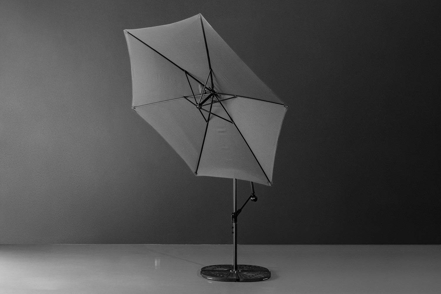 Miami Zweefparasol (Grijs) – Moderne schaduwoplossing