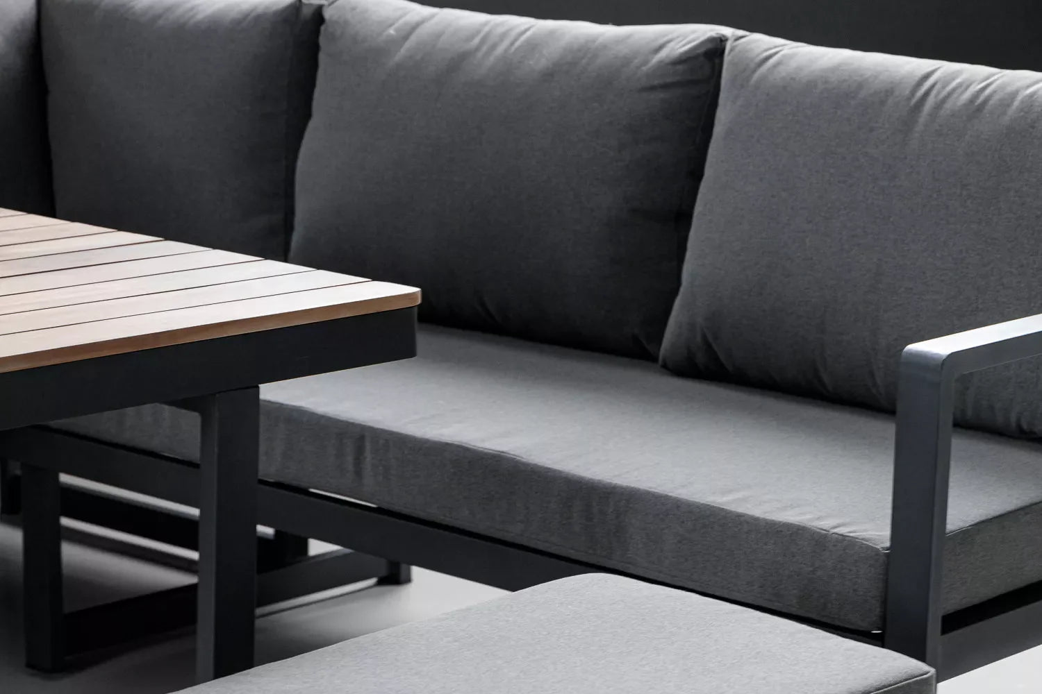 Moscow Hoek Loungeset – Modulaire buitenopstelling